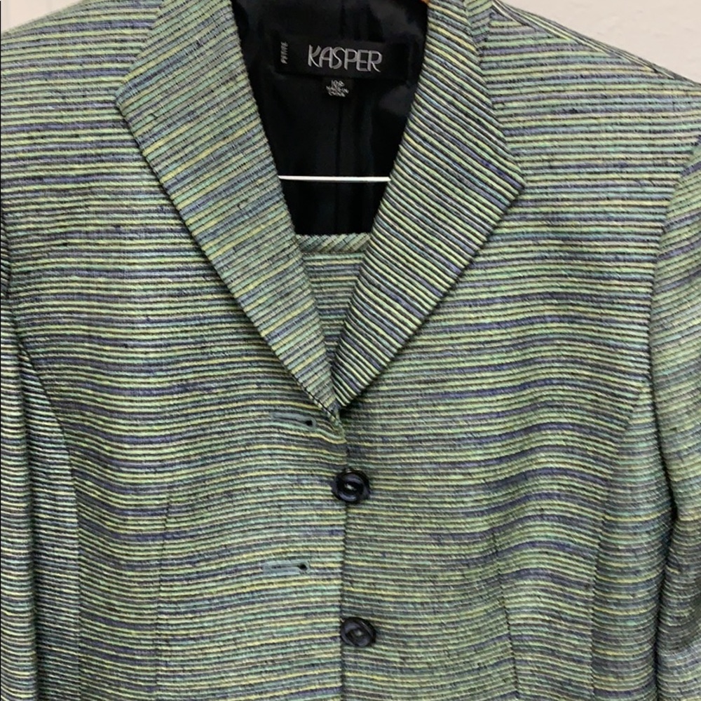 Suit
